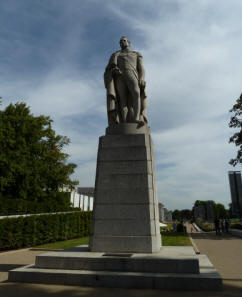 Greenwich Park - Statue of King William IV
