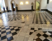 Greenwich - Queen's House - central marble floor