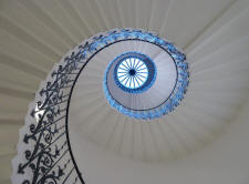 GFreenwich - Queen's House - Tulip staircase and cupola