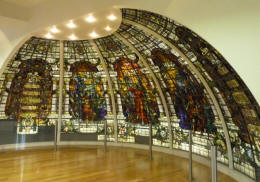 National Maritime Museum - Baltic Exchange stained glass - half dome